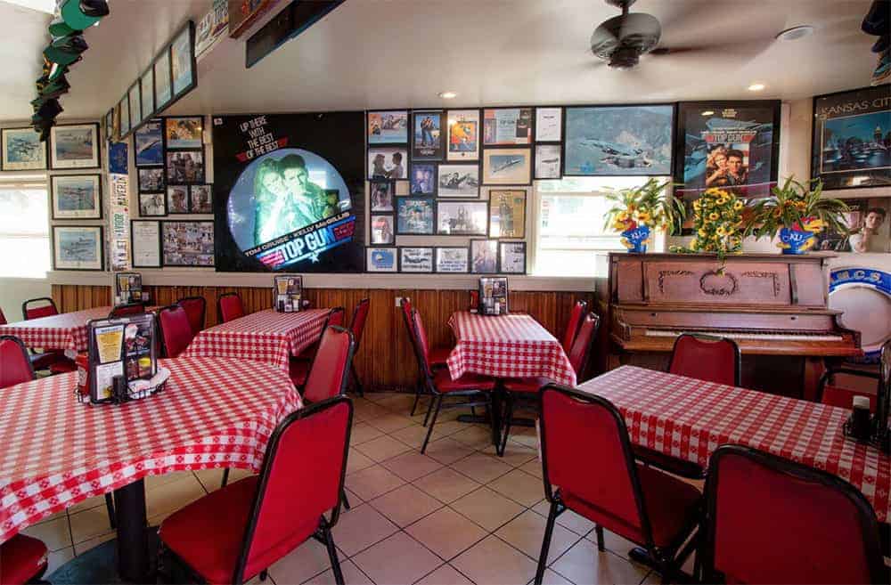 Top Gun piano bar San Diego